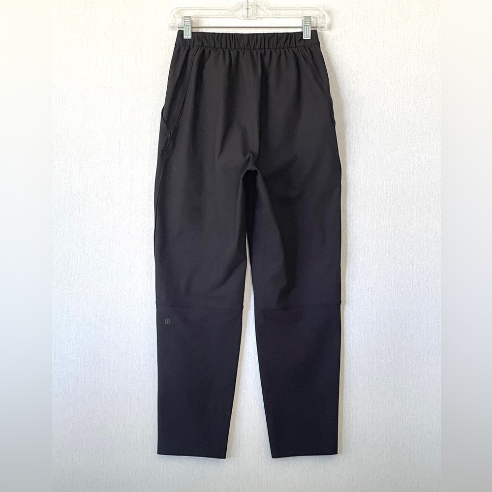 Lululemon Essential High-Rise Trouser in Black - Picture 5 of 13